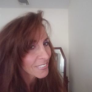 Meet your Posher, Linda